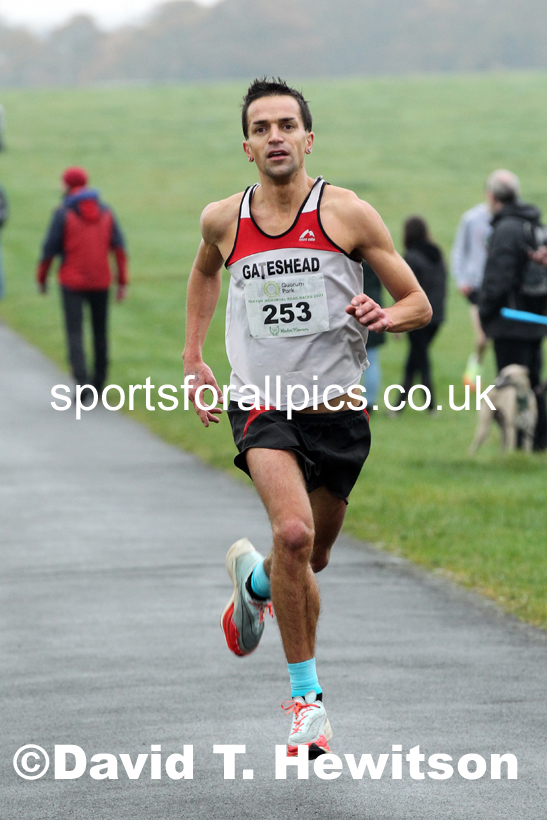 Senior Mens and Womens 2021 Heaton Memorial 10k Road Race, Town Moor, Newcastle. Photo: David T. Hewitson/Sports for All Pics